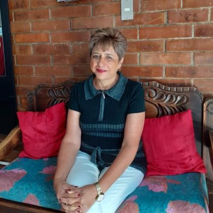 Retrato de Aura Griselda Méndez Ramírez de Vega, vicepresidenta de Donamor