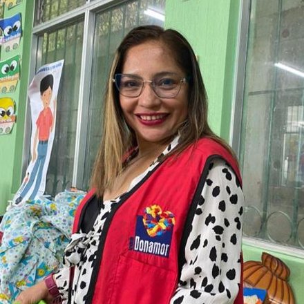 Retrato de Diana Michelle Reyes Balderramos de López, secretaria de Donamor