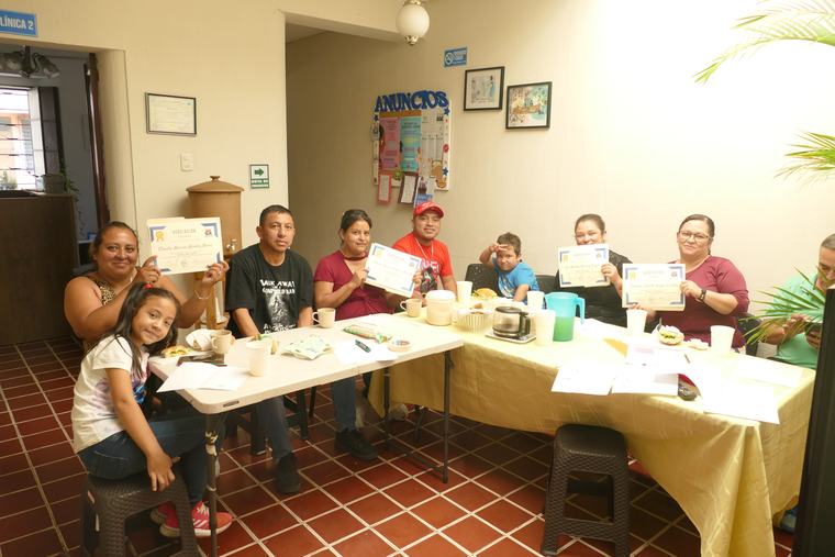 Sesión de trabajo de Donamor con representantes institucionales